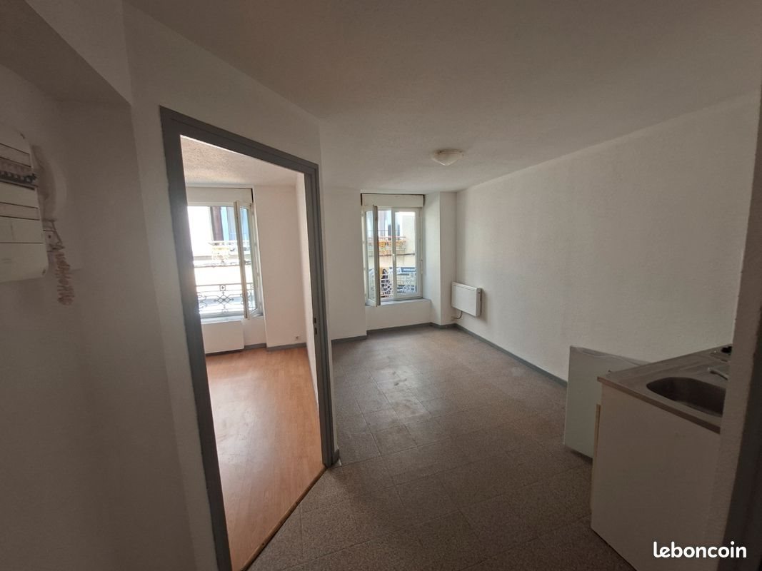 Appartement à louer, 23m², Saint-Flour