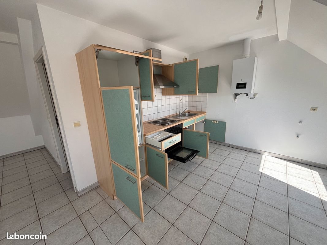 Appartement à louer, 150m², Hilsprich
