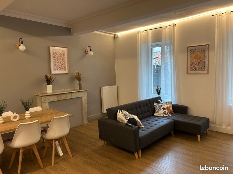 Appartement à louer, 90m², Castres