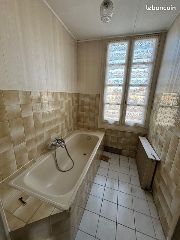 Maison à vendre, 215m², Gond-Pontouvre