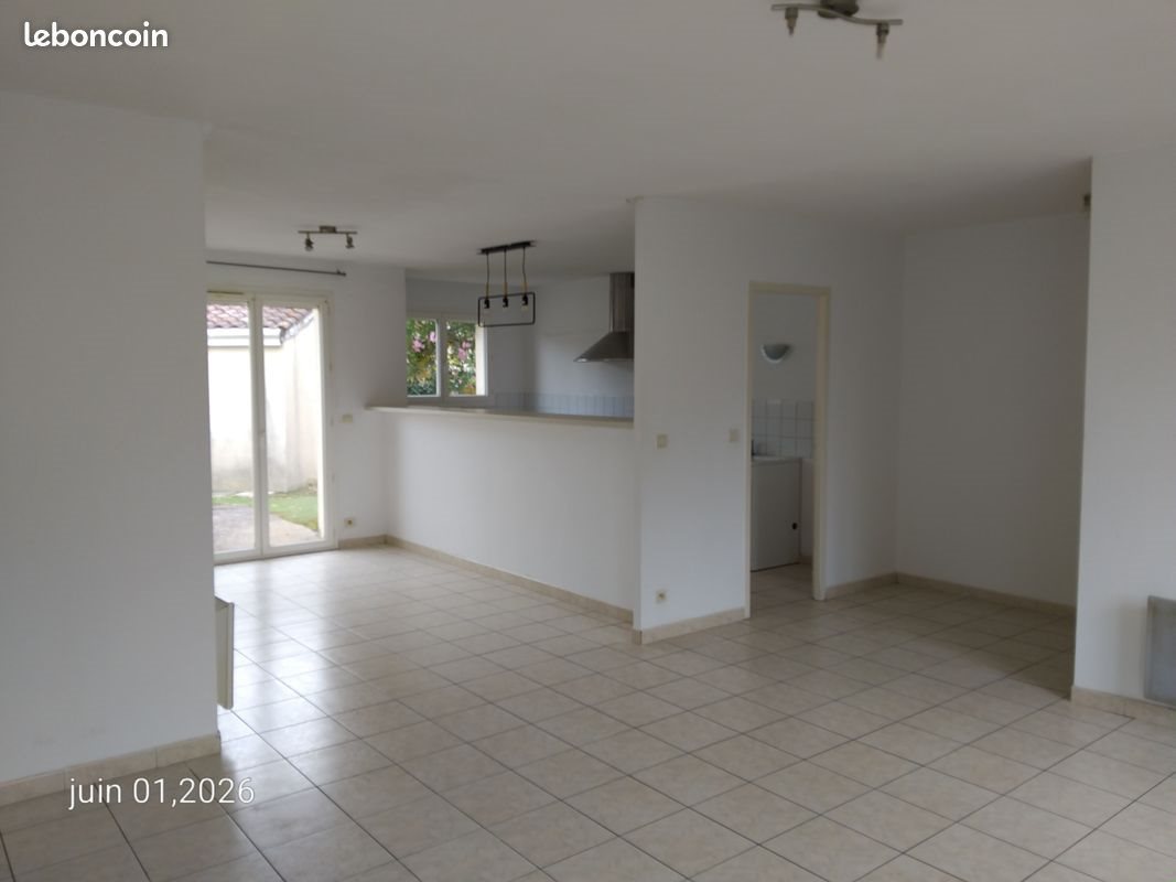 Maison à louer, 75m², Pessac
