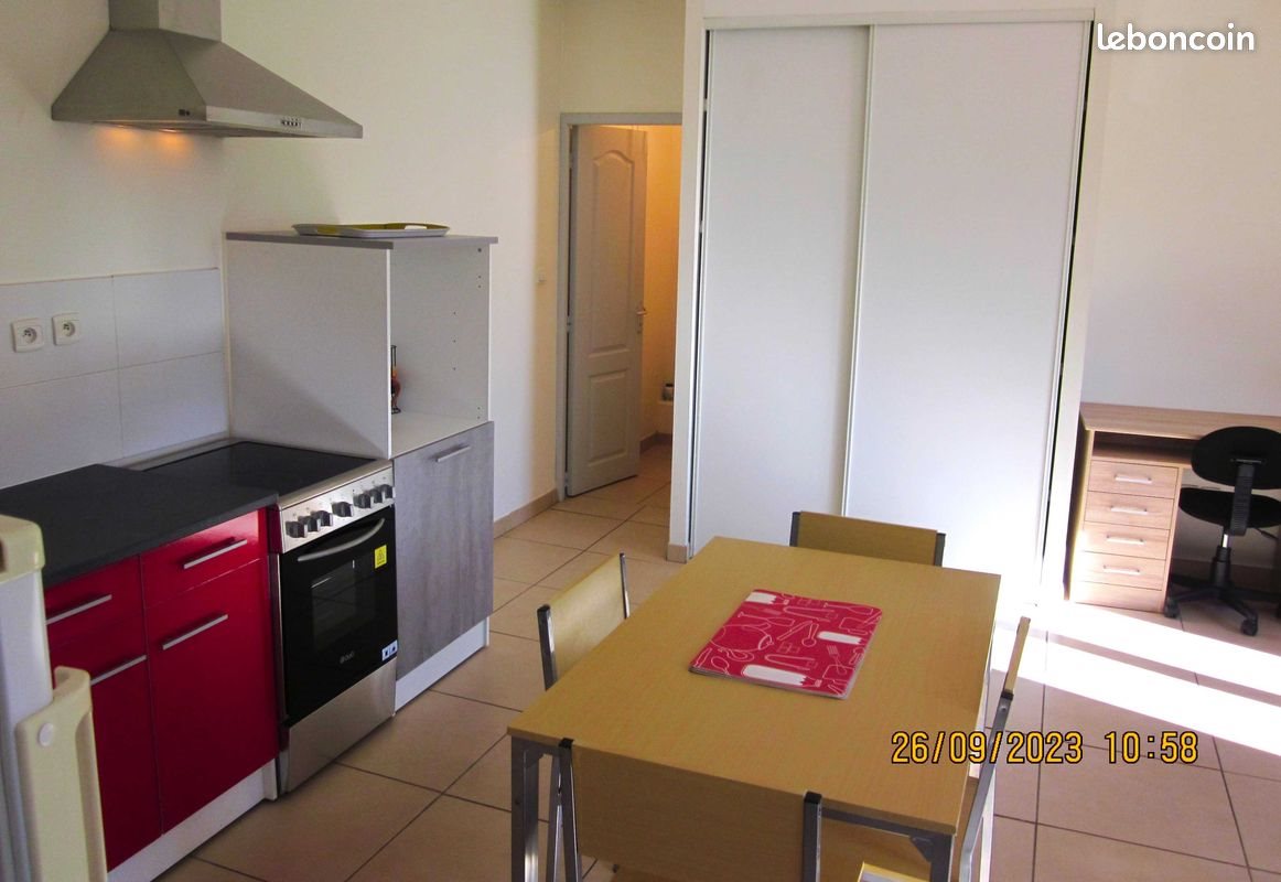 Appartement à louer, 43m², Nîmes