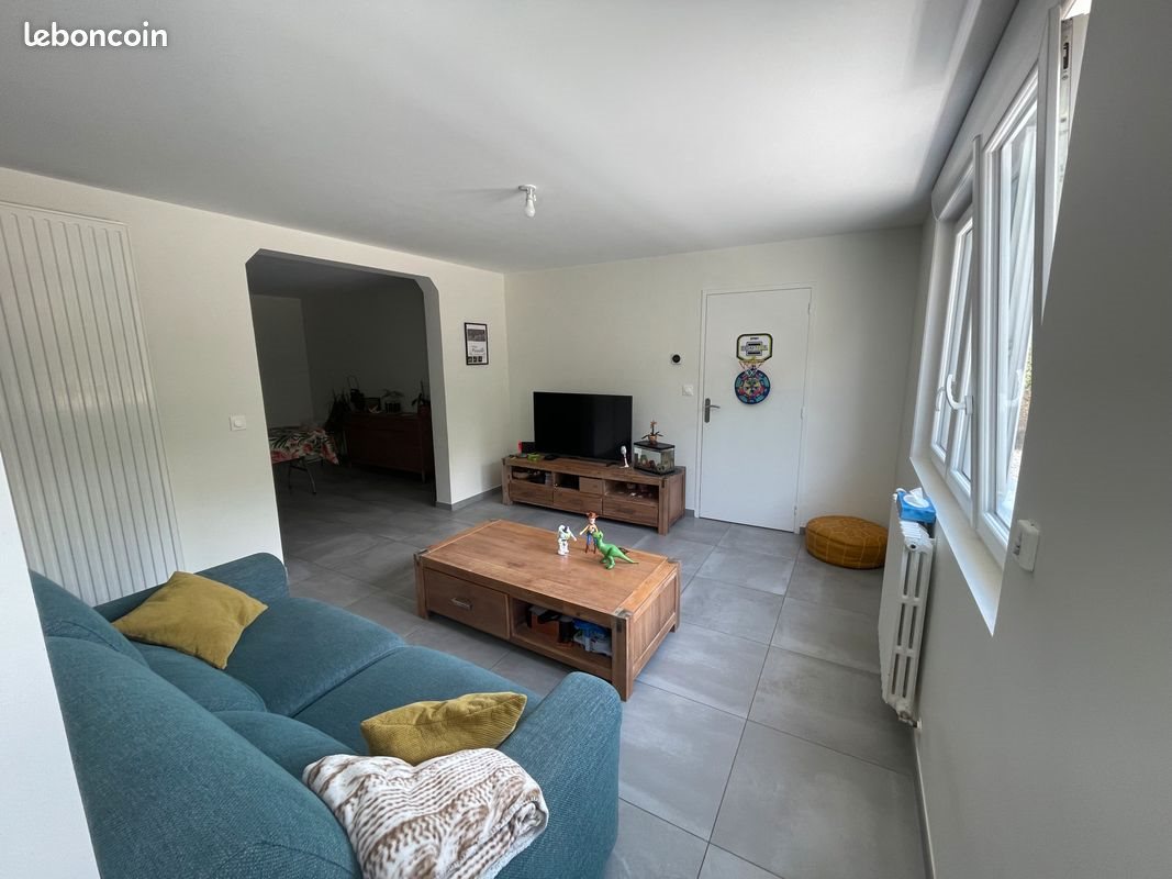 Maison à louer, 100m², Parigné-l'Evêque
