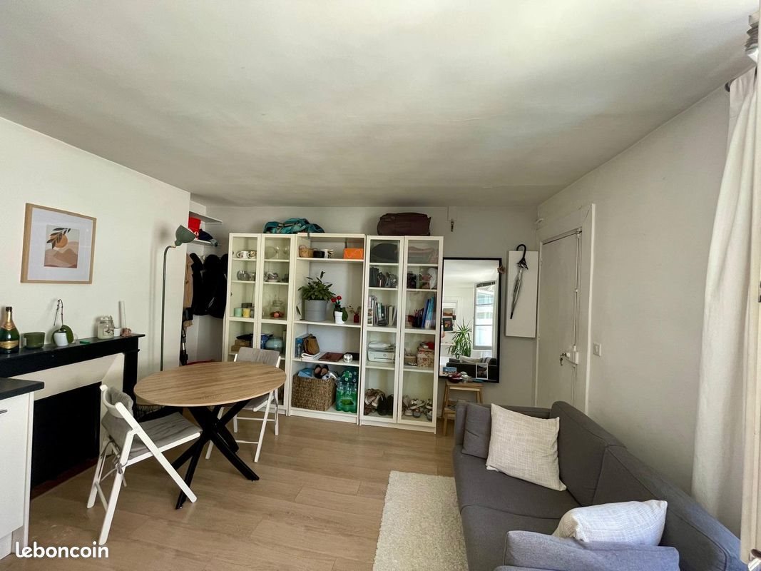 Appartement à louer, 29m², Versailles