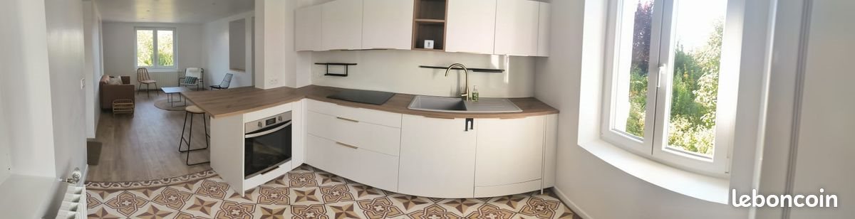 Appartement à louer, 70m², Messery