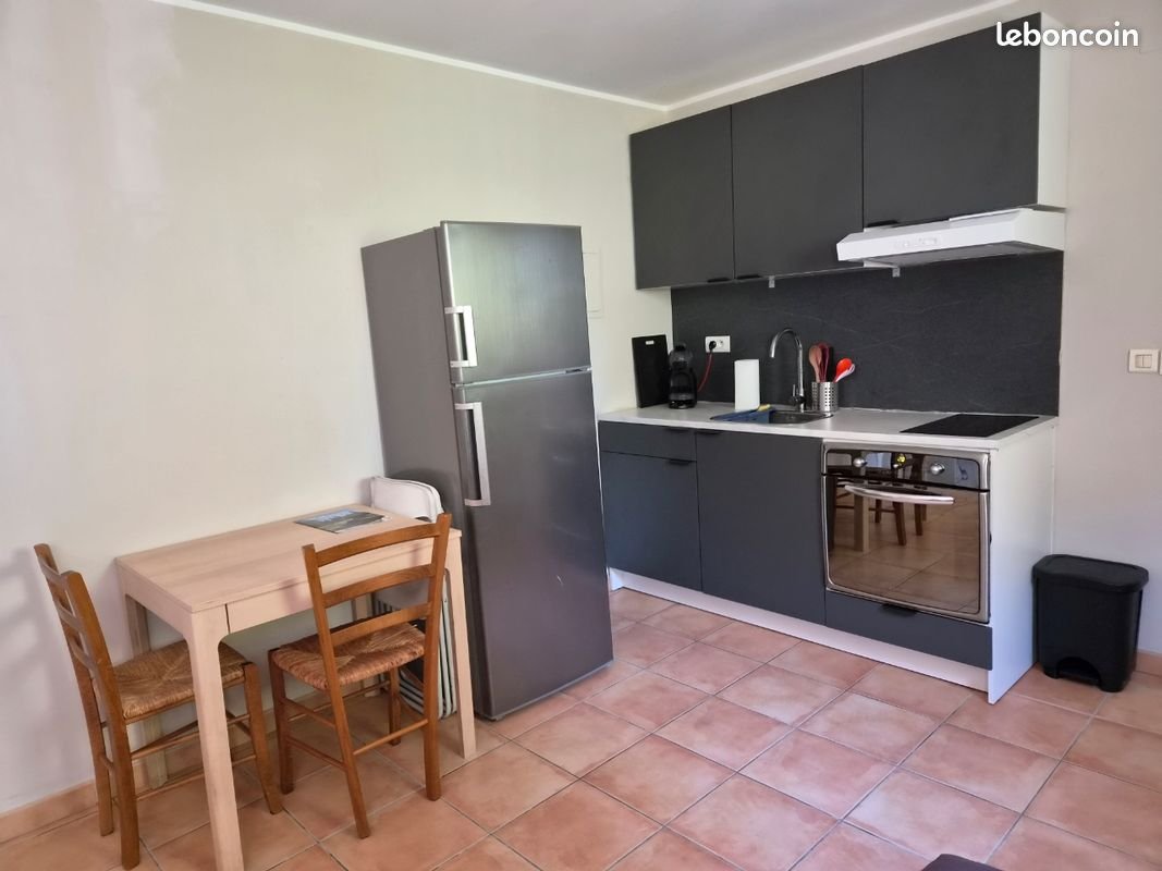 Appartement à louer, 25m², Villecroze