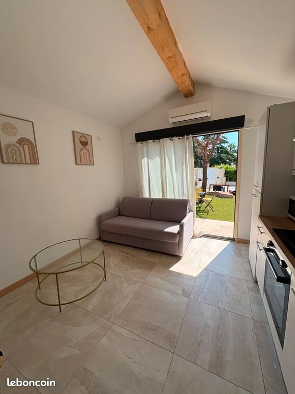 Maison à louer, 26m², Solliès-Pont