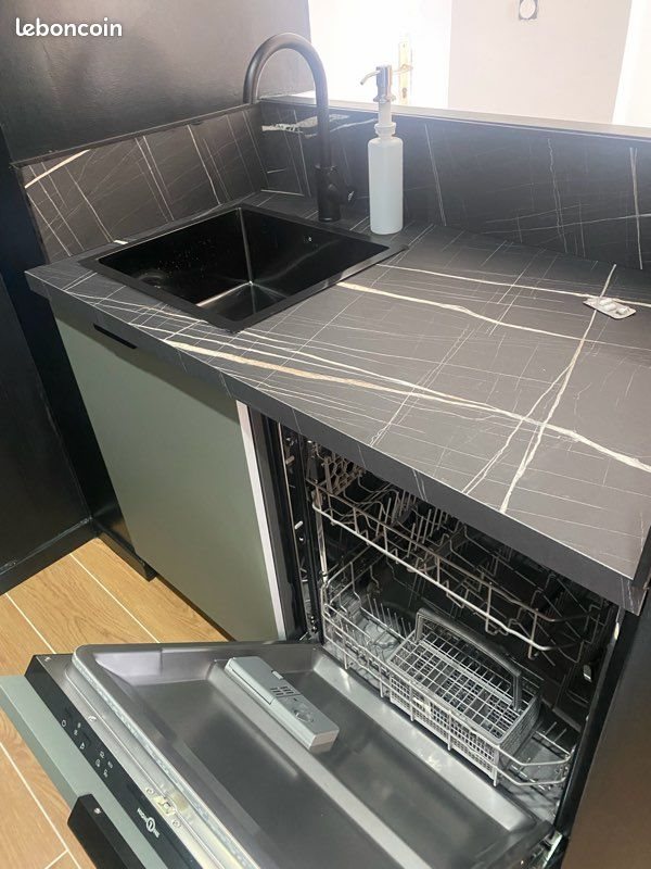 Appartement à louer, 38m², Marignane