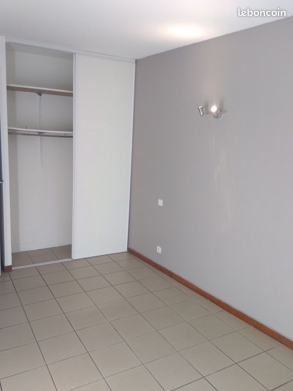 Appartement à louer, 60m², Cazères