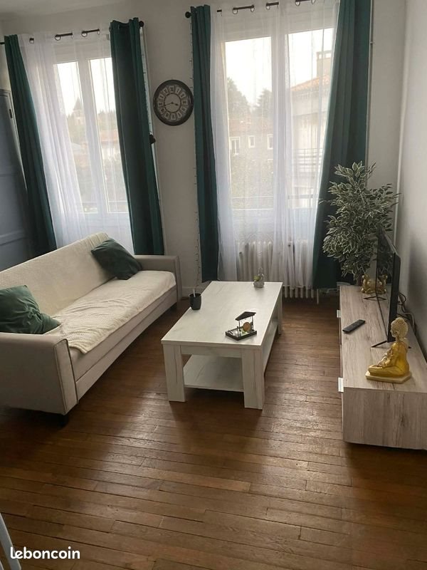 Appartement à louer, 70m², Chabanais