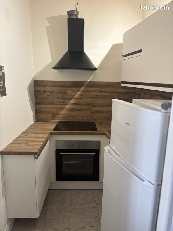Appartement à louer, 42m², Aubenas