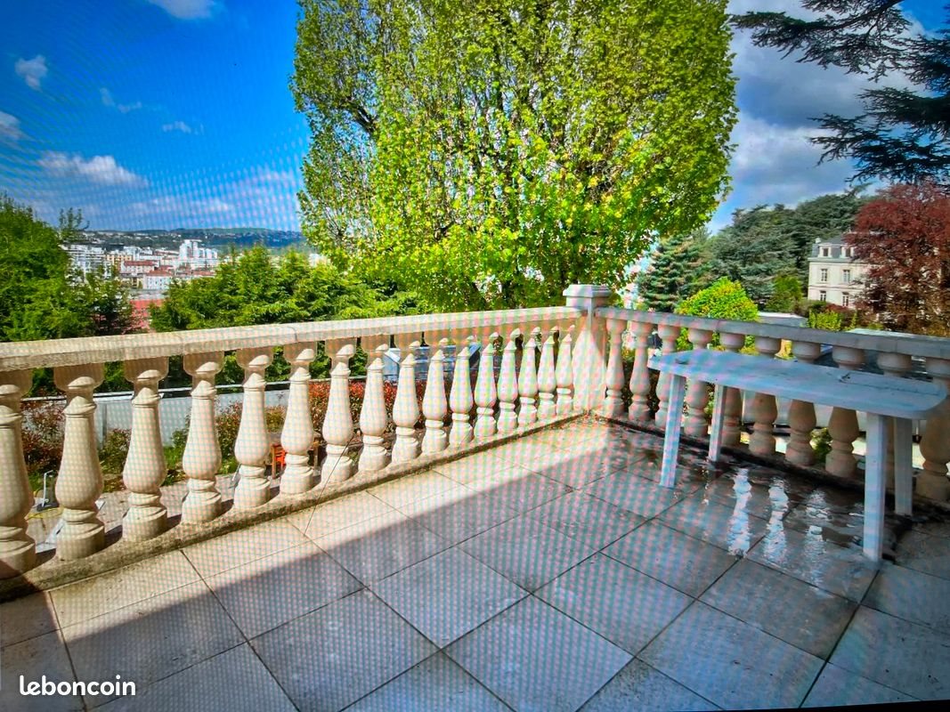 Appartement à louer, 88m², Saint-Etienne