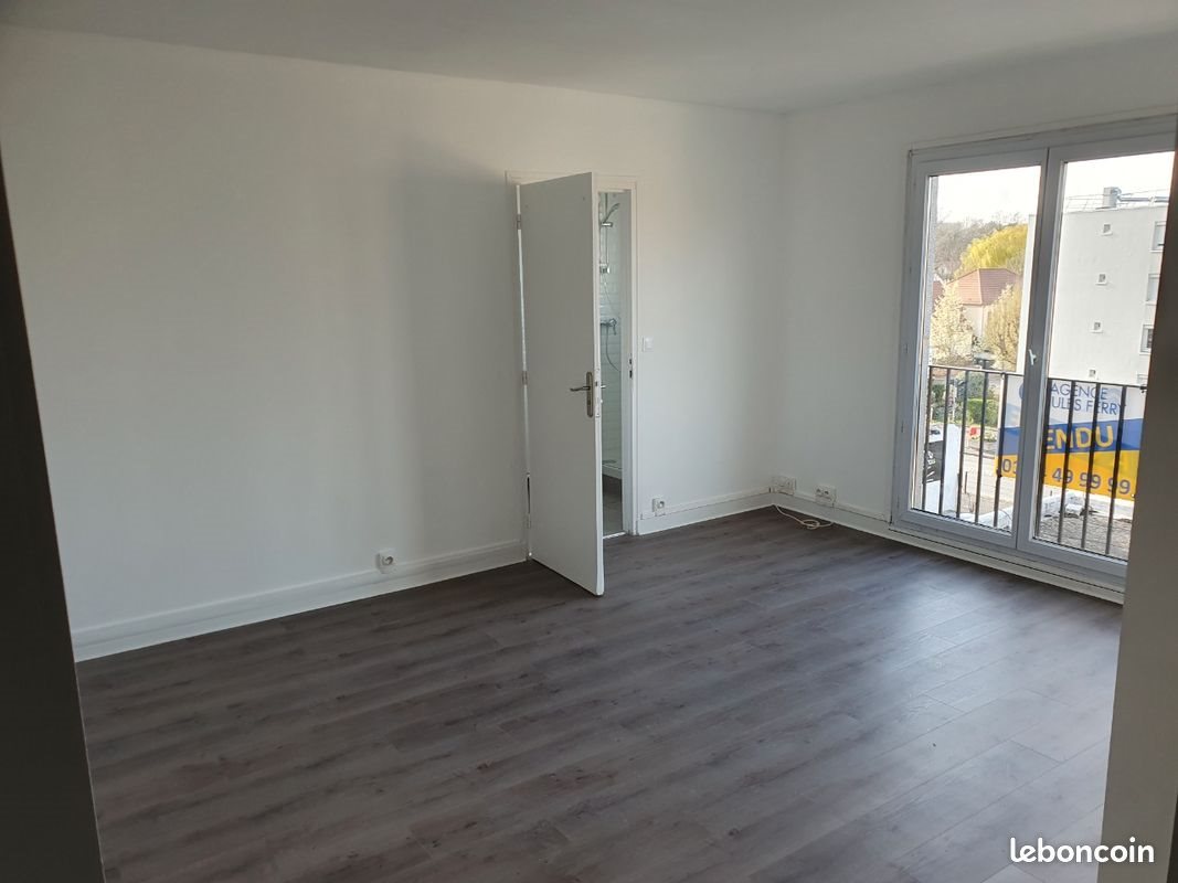Appartement à louer, 31m², Arpajon