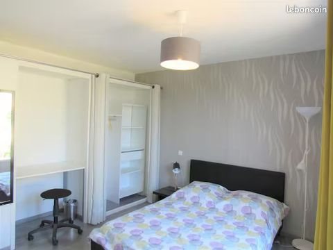 Appartement à louer, 90m², Villeneuve-lès-Avignon