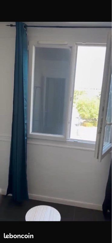 Appartement à louer, 10m², Les Clayes-sous-Bois