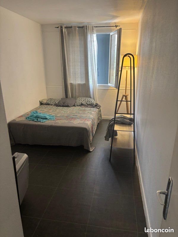 Appartement à louer, 10m², Les Clayes-sous-Bois