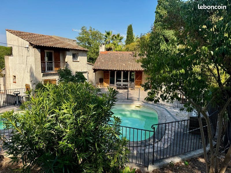 Maison à louer, 150m², Toulon