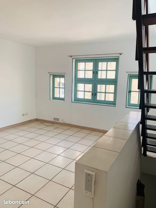 Appartement à louer, 60m², Uzès