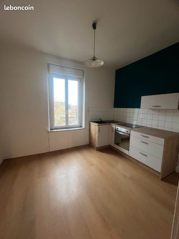 Appartement à louer, 68m², Fougères