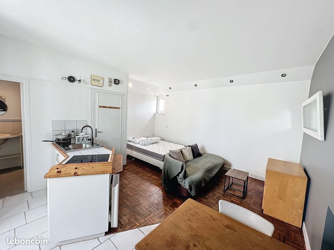 Appartement à louer, 24m², Pont-l'Abbé