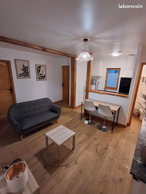 Appartement à louer, 35m², Oloron-Sainte-Marie
