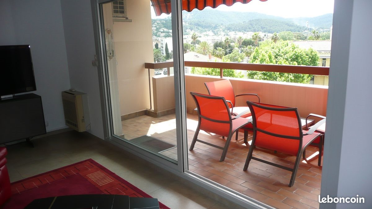 Appartement à vendre, 77m², Hyères