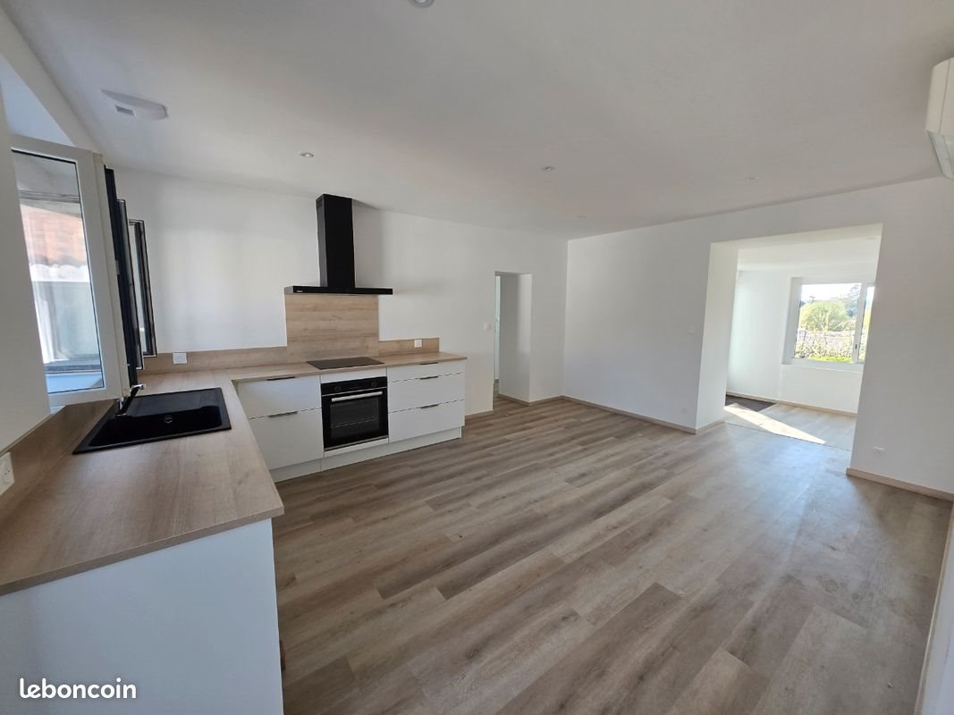 Maison à louer, 91m², Bois-de-Céné