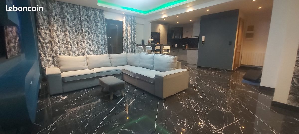 Appartement à louer, 70m², Annemasse