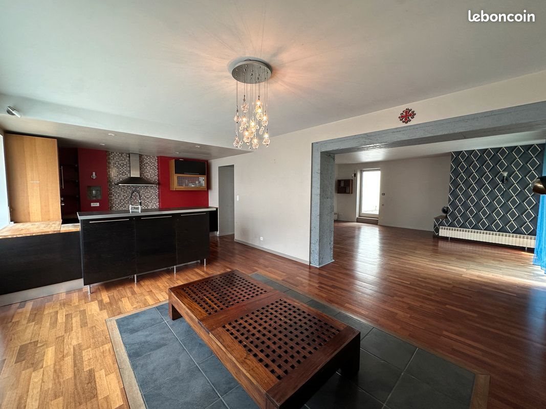 Maison à vendre, 185m², Roanne