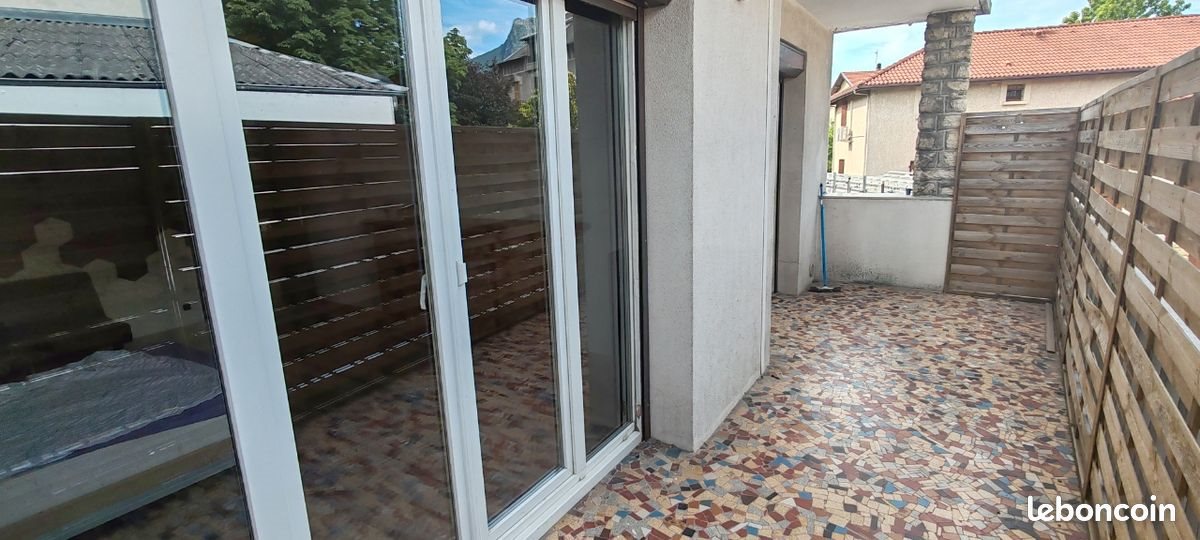Appartement à louer, 60m², Fontaine