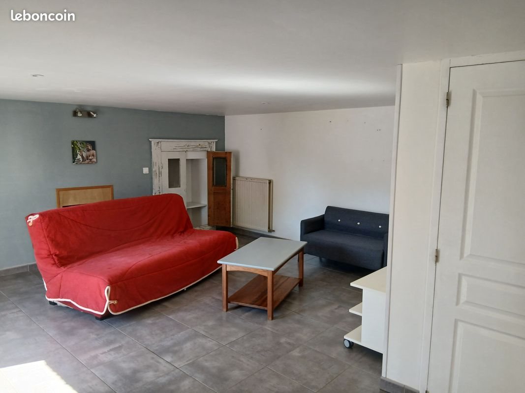 Appartement à louer, 88m², Landrévarzec