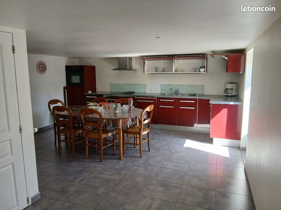 Appartement à louer, 88m², Landrévarzec