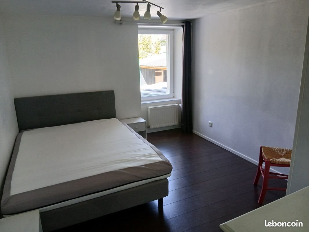 Appartement à louer, 88m², Landrévarzec