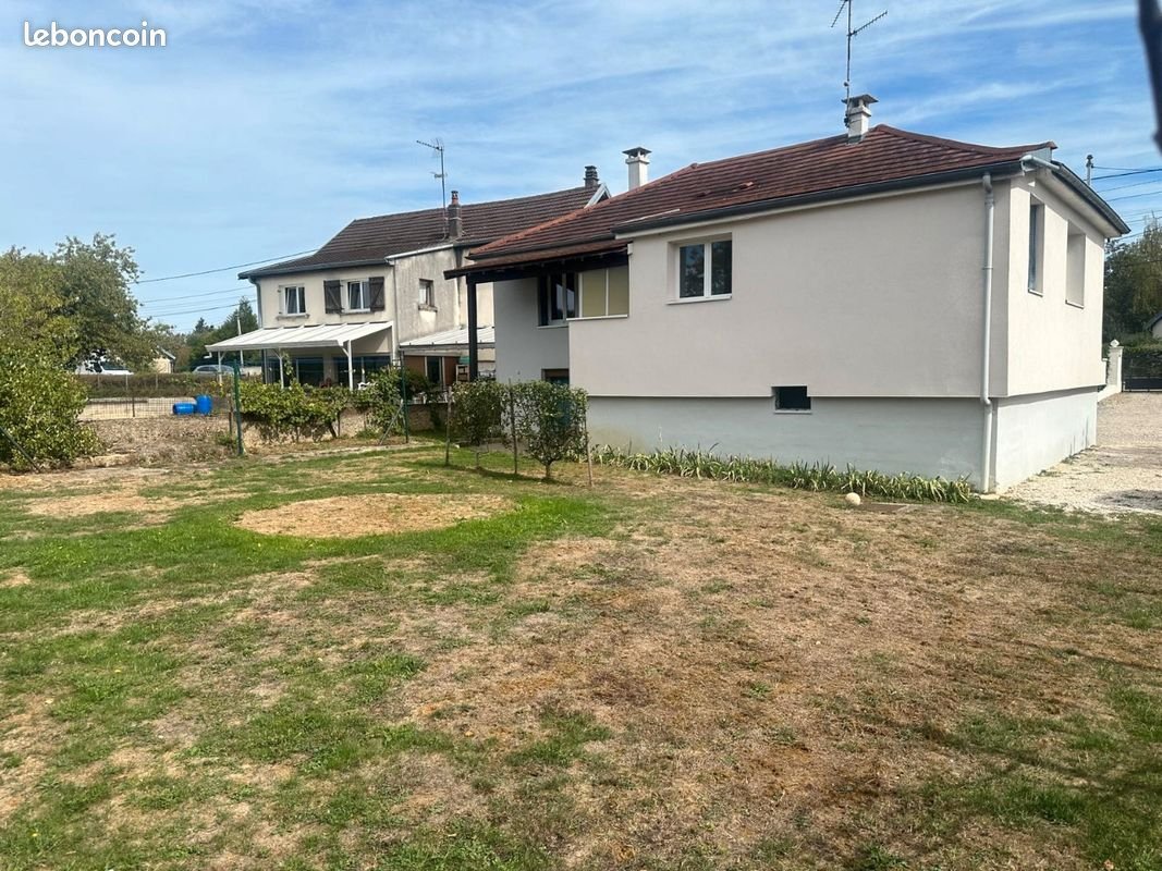 Maison à louer, 90m², Dole