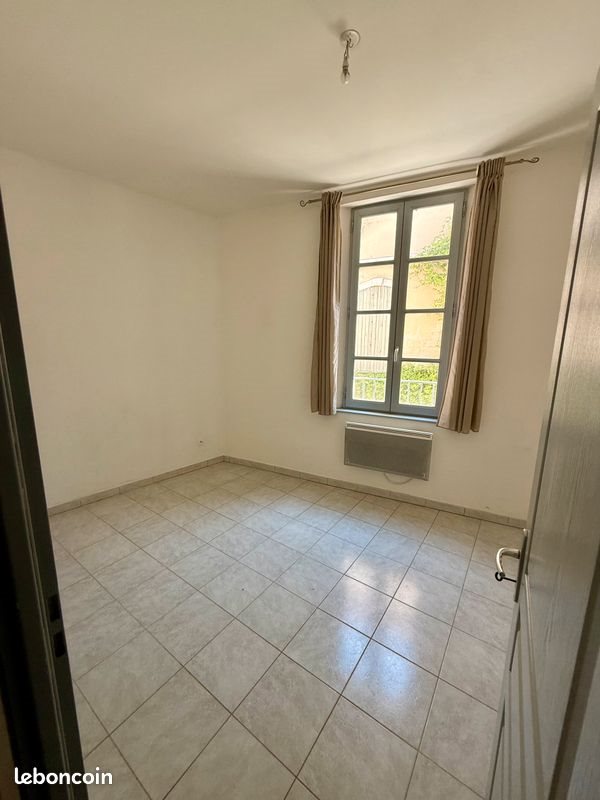 Appartement à louer, 53m², Arles