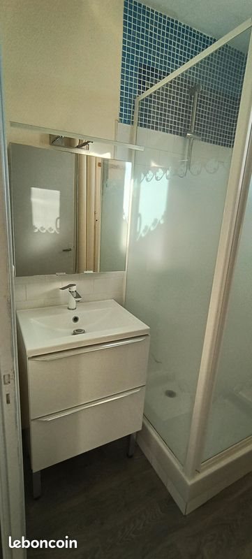 Appartement à vendre, 66m², Pont-Saint-Esprit