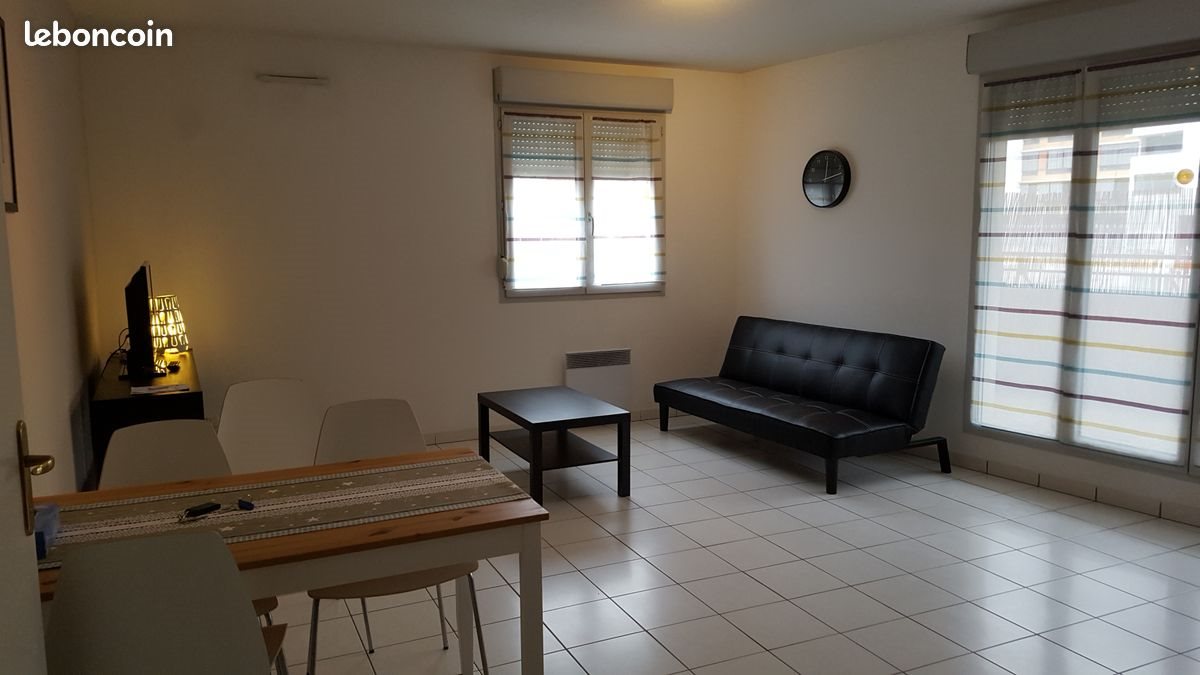 Appartement à louer, 43m², Lyon 8ème
