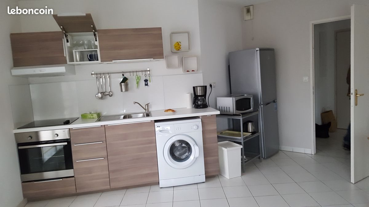 Appartement à louer, 43m², Lyon 8ème