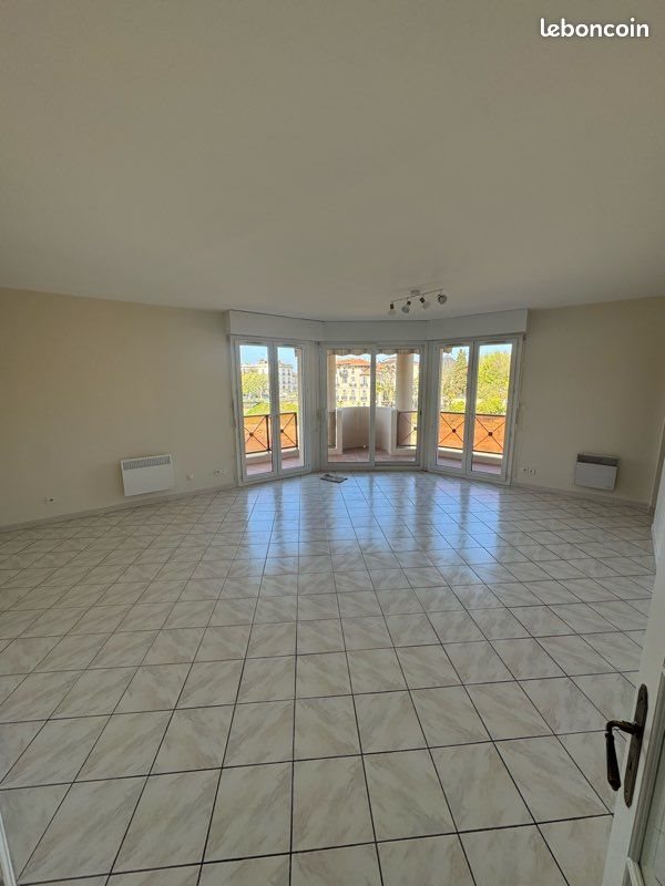 Appartement à louer, 90m², Mont-de-Marsan