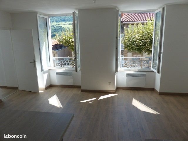 Appartement à louer, 39m², Millau