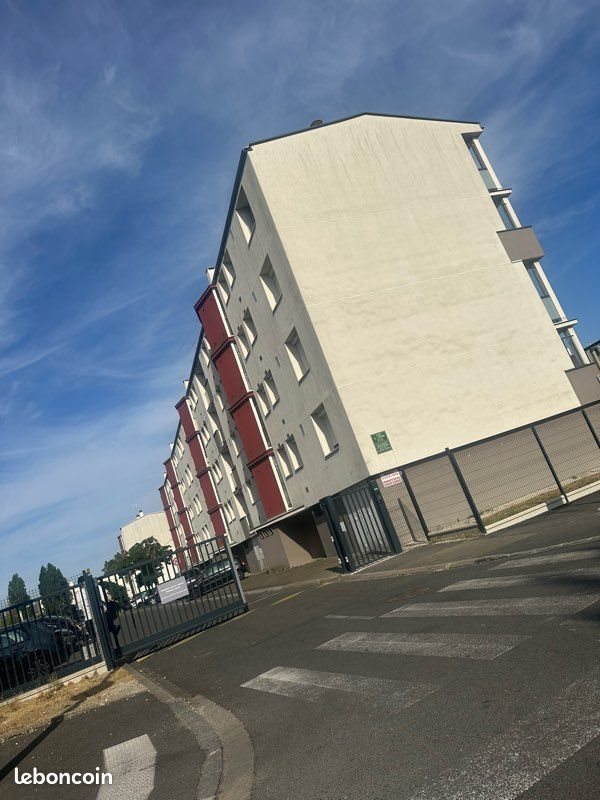 Appartement à louer, 54m², Saint-Jean-de-la-Ruelle