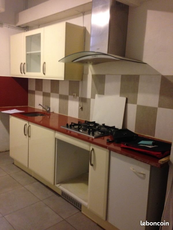 Appartement à louer, 37m², Marseille 15ème