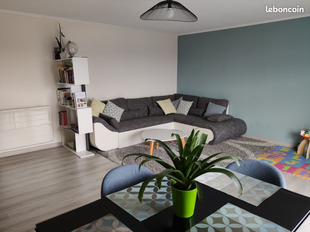 Appartement à louer, 81m², Gex