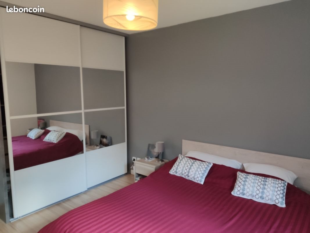 Appartement à louer, 81m², Gex
