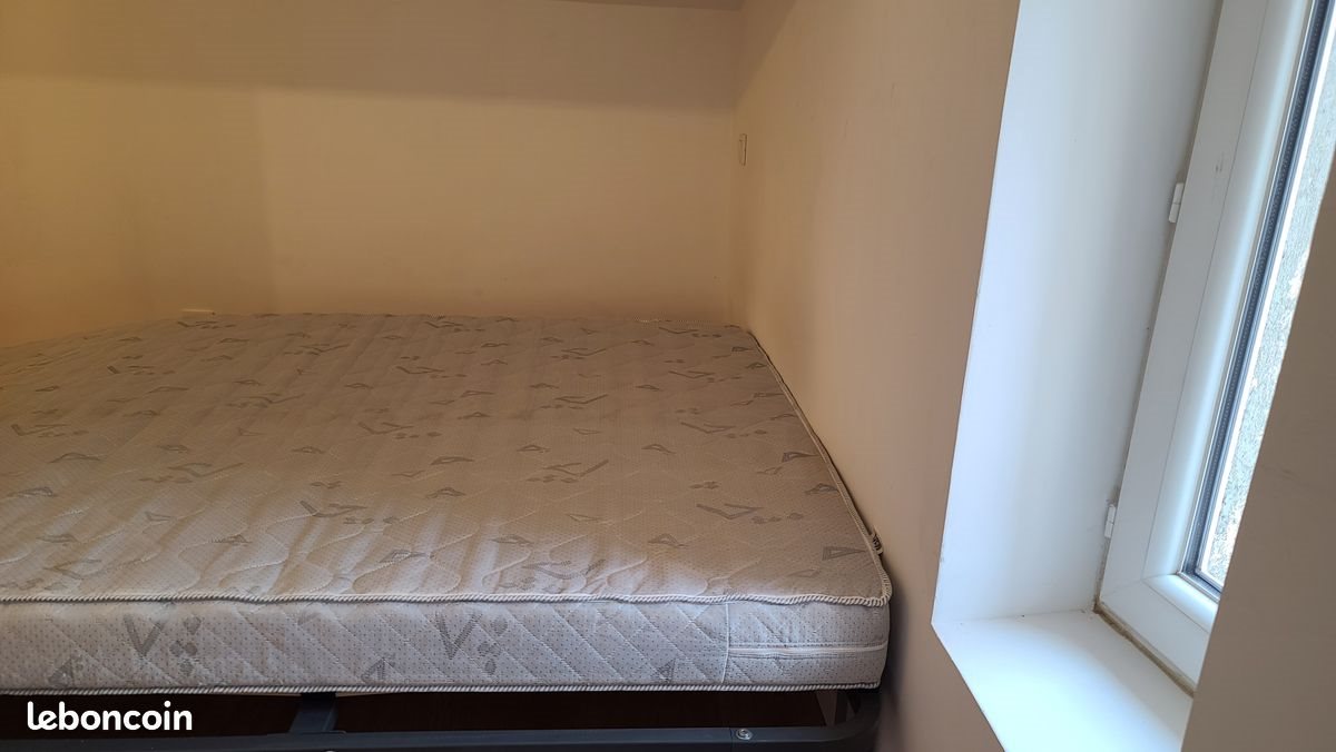 Appartement à louer, 29m², Auriol