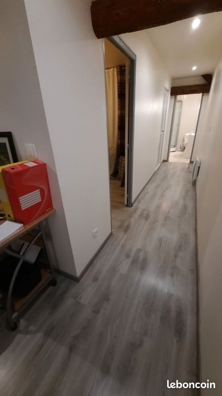 Appartement à louer, 67m², Roujan