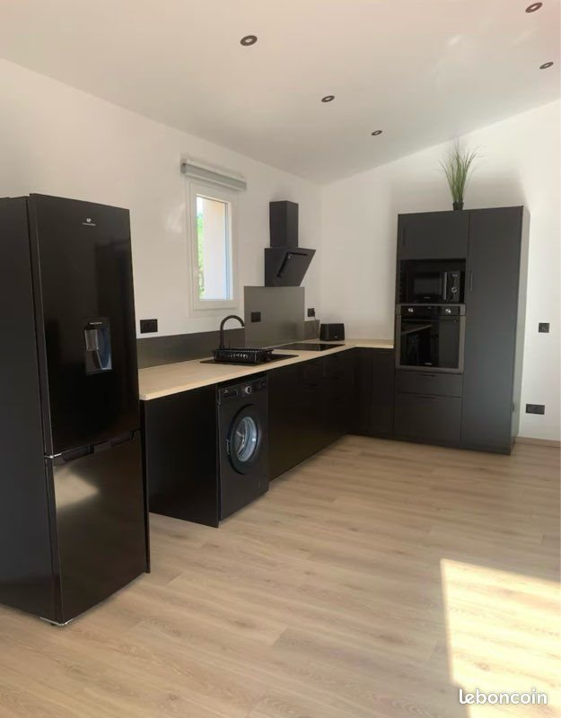 Appartement à louer, 60m², Saint-Saturnin-lès-Apt