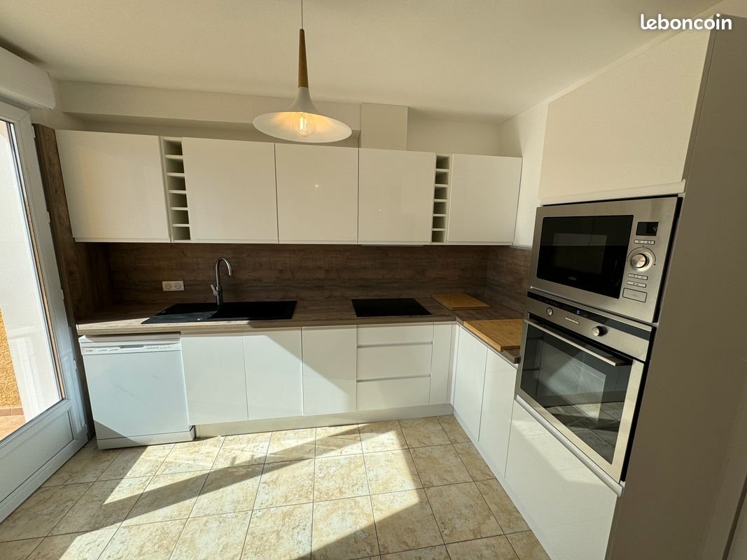 Maison à louer, 102m², Frontignan