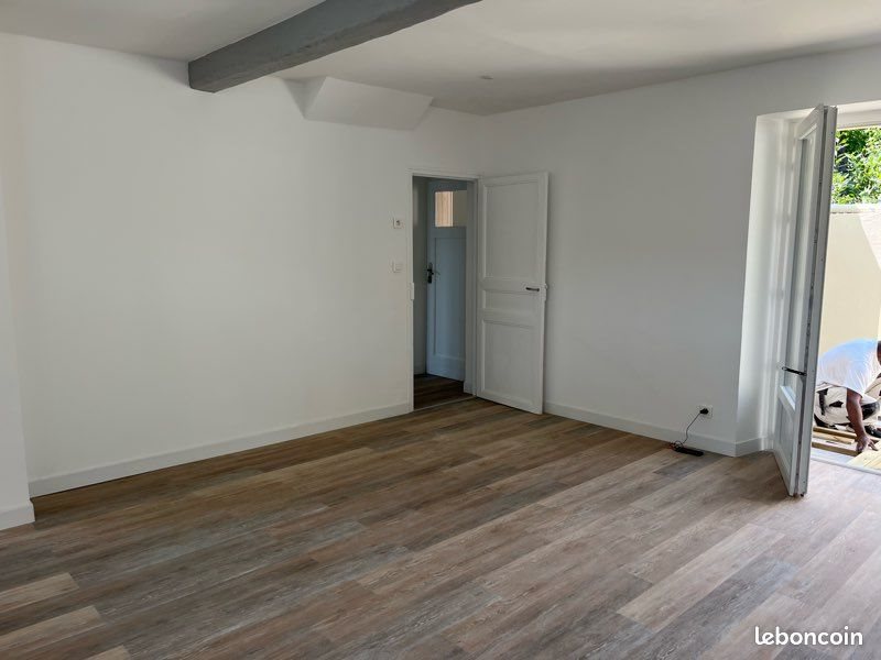 Maison à louer, NaNm², Niort