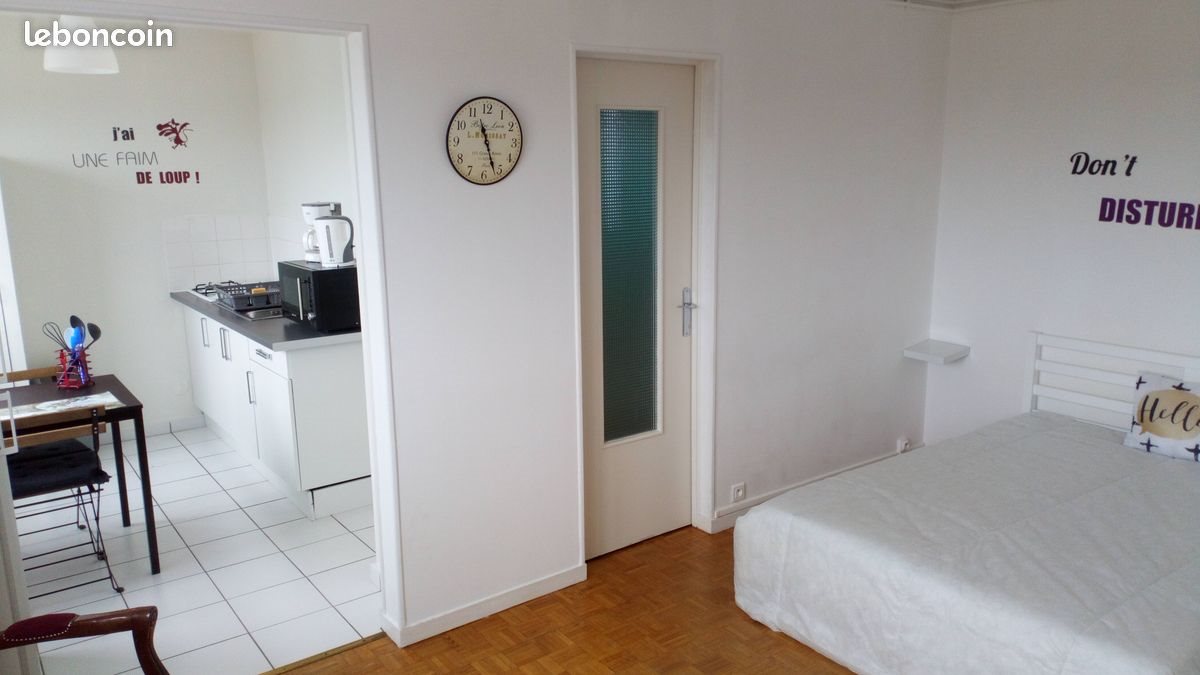 Appartement à louer, 30m², Pont-Evêque